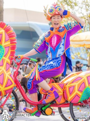 Spirit Animal Dancers in the TDL - Harmony in Color Outfit Spirit Animal Dancers in the TDL - Harmony in Color Outfit