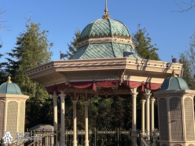 DLP - English Garden Bandstand Disney park character DLP - English Garden Bandstand