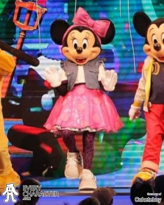 Mickey Mouse in the DCA - Disney Jr. Mickey Mouse Clubhouse Live - 2025 Outfit Mickey Mouse in the DCA - Disney Jr. Mickey Mouse Clubhouse Live - 2025 Outfit