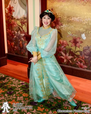 Jasmine in the Regular Look - 2016 - ... Outfit