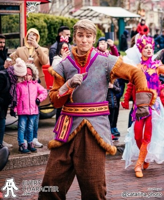 Kristoff in the DLP - Frozen 2: An Enchanted Journey Outfit