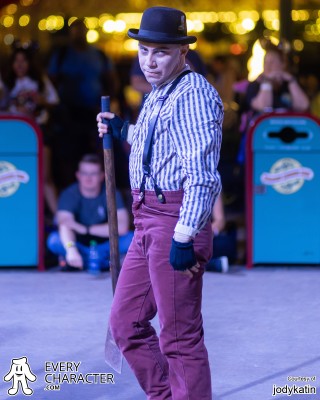 Grave Diggers in the DLR - Frightfully Fun Parade Outfit