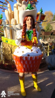 Peach Cupcake Disney park character Peach Cupcake