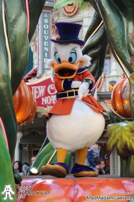 Scrooge McDuck in the DLP - Halloween - Mickey's Halloween Celebration - Original Outfit Scrooge McDuck in the DLP - Halloween - Mickey's Halloween Celebration - Original Outfit