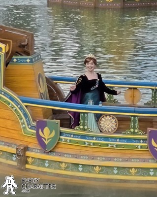 Anna as Queen in the Regular Look (Frozen 2) - 2019-... Outfit Anna as Queen in the Regular Look (Frozen 2) - 2019-... Outfit