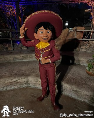 Miguel Rivera in the Regular Look - 2021 Outfit