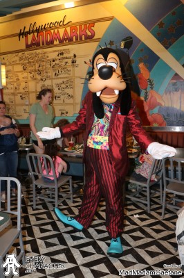 WDW - Hollywood & Vine - Minnie's Silver Screen Dine Goofy in the WDW - Hollywood & Vine - Minnie's Silver Screen Dine outfit