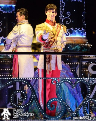 TDL - Tokyo Disneyland Electrical Parade: DreamLights - 2017 Charming in the TDL - Tokyo Disneyland Electrical Parade: DreamLights - 2017 Outfit