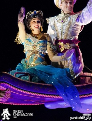 Jasmine in the TDS - Believe! Sea of Dreams Outfit