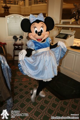 Minnie Mouse in the Year of a million Dreams Outfit Minnie Mouse in the Year of a million Dreams Outfit