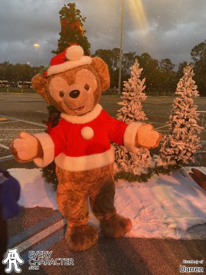 Duffy the Disney Bear in the WDW - Christmas Duffy outfit Duffy the Disney Bear in the WDW - Christmas Duffy outfit