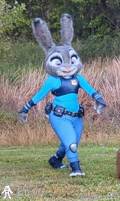 Judy Hopps in the Regular Look - 2016-... Outfit Judy Hopps in the Regular Look - 2016-... Outfit