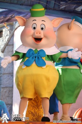 Fifer Pig in the Regular Look - 1989-... Outfit Fifer Pig in the Regular Look - 1989-... Outfit