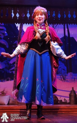 Anna with Cape, bonnet & mittens in the Princess Anna - Winter Look - 2013-2019 Outfit Anna with Cape, bonnet & mittens in the Princess Anna - Winter Look - 2013-2019 Outfit