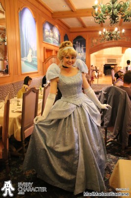 DLP - Character Dining - Auberge de Cendrillon on EveryCharacter.com