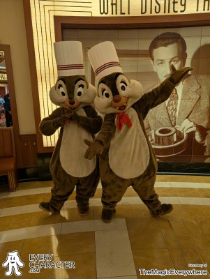 Chip in French Chef in the DCL - France Outfit Chip in French Chef in the DCL - France Outfit