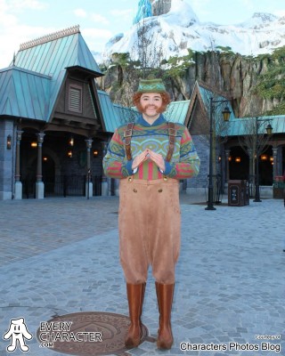 Oaken in the DL - Disney Merriest Nites Outfit