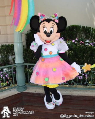 Minnie Mouse in the DLP - Magical Pride 2019 Outfit Minnie Mouse in the DLP - Magical Pride 2019 Outfit
