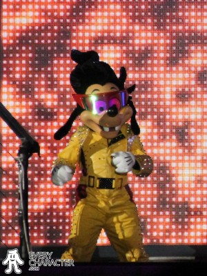 Max Goof in the DLP - Max Live! Gettin' Goofy with it Outfit Max Goof in the DLP - Max Live! Gettin' Goofy with it Outfit