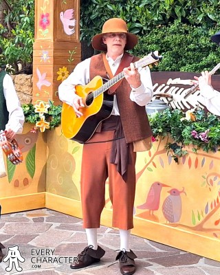 Folk Band in the DLP - Music Festival - Musical Meet-up with Rapunzel and Flynn Outfit Folk Band in the DLP - Music Festival - Musical Meet-up with Rapunzel and Flynn Outfit
