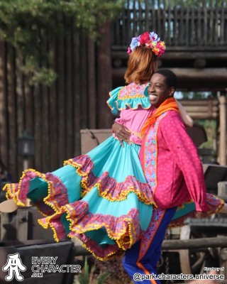 Mexican Dancers in the DLP - Music Festival - Miguel's Fiesta Latina Outfit Mexican Dancers in the DLP - Music Festival - Miguel's Fiesta Latina Outfit