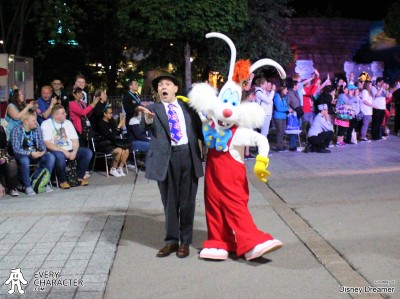 Roger Rabbit in the Regular Look - 1990-... Outfit Roger Rabbit in the Regular Look - 1990-... Outfit