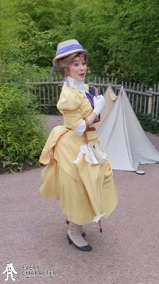 Jane Porter with Umbrella in the Regular Look - 1999-... - Umbrella Outfit Jane Porter with Umbrella in the Regular Look - 1999-... - Umbrella Outfit