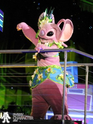 Angel in the DLP - Max Live! Gettin' Goofy with it Outfit Angel in the DLP - Max Live! Gettin' Goofy with it Outfit
