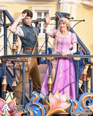 Rapunzel in the Regular Look - 2015-.. - Full braid Outfit Rapunzel in the Regular Look - 2015-.. - Full braid Outfit