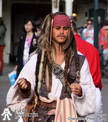 Jack Sparrow in the Regular Look - 2003-... Outfit Jack Sparrow in the Regular Look - 2003-... Outfit