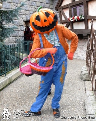 Pumpkin Man Disney park character Pumpkin Man