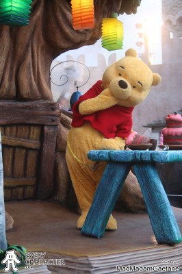 Winnie the Pooh in the Regular Look - 1999-... Outfit Winnie the Pooh in the Regular Look - 1999-... Outfit