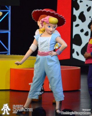 Little Bo Peep in the Regular Look - 2019-... Outfit Little Bo Peep in the Regular Look - 2019-... Outfit