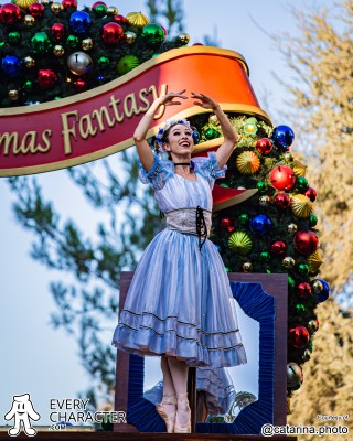Music Box Ballerina in Alpine dress in the DLR - A Christmas Fantasy Outfit Music Box Ballerina in Alpine dress in the DLR - A Christmas Fantasy Outfit