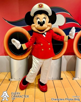 Minnie Mouse in the Disney Cruise Line Outfit Minnie Mouse in the Disney Cruise Line Outfit