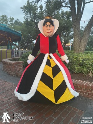 Queen of Hearts in the Regular Look - 1955 - ... Outfit Queen of Hearts in the Regular Look - 1955 - ... Outfit