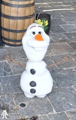 Hey Olaf! Hey Olaf!