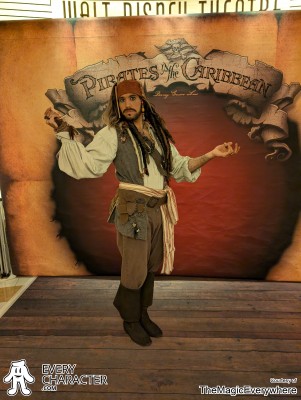 Jack Sparrow in the Regular Look - 2003-... Outfit Jack Sparrow in the Regular Look - 2003-... Outfit