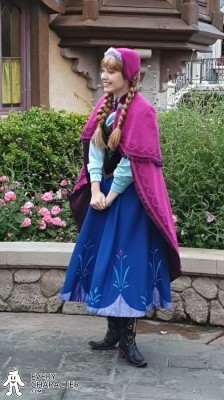 Anna in the Regular Look - 2013-... outfit Anna in the Regular Look - 2013-... outfit
