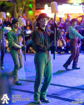 Grave Diggers in the DLR - Frightfully Fun Parade Outfit