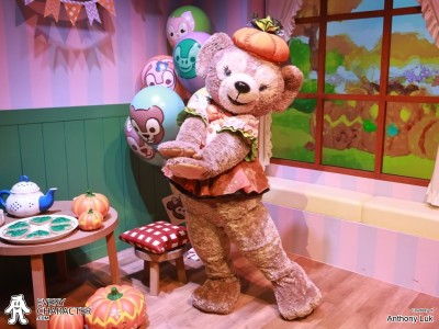 ShellieMay the Disney Bear (シェリーメイ) in the HKDL - Halloween 2024 Outfit ShellieMay the Disney Bear (シェリーメイ) in the HKDL - Halloween 2024 Outfit