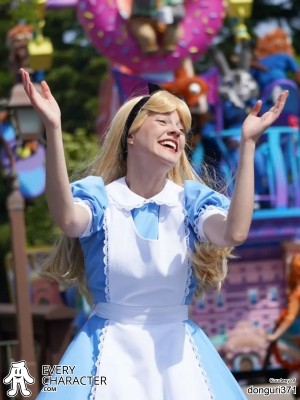 Alice in the Regular Look - Current Outfit Alice in the Regular Look - Current Outfit