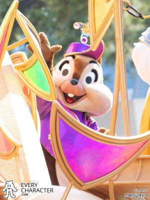 Chip in the TDR - 40th Anniversary - Dream-Go-Round Outfit Chip in the TDR - 40th Anniversary - Dream-Go-Round Outfit