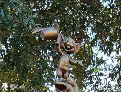 Timothy Mouse in the WDW - Fab 50 Statues Outfit
