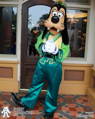 Goofy in the HKDL - Chinese New Year - 2015 Outfit