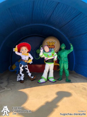 Buzz Lightyear - Regular Look - 2021-... Buzz Lightyear in the Regular Look - 2021-... outfit