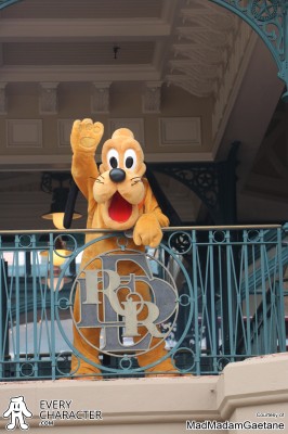 Pluto in the Regular Look - 2005-... Short Tongue Outfit Pluto in the Regular Look - 2005-... Short Tongue Outfit