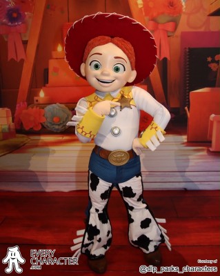 Jessie with Sherrif Badge in the Regular Look - 2026 Outfit Jessie with Sherrif Badge in the Regular Look - 2026 Outfit
