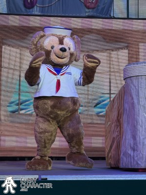 Duffy the Disney Bear (ダッフィー) in the Regular Look - 2004-... - Updated Look Outfit