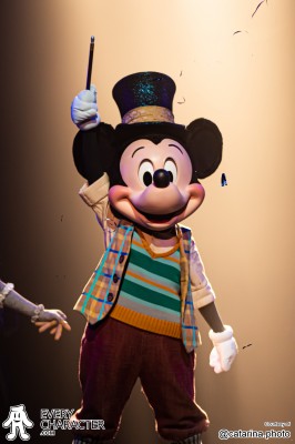 Mickey Mouse with Hat Mickey Mouse with Hat